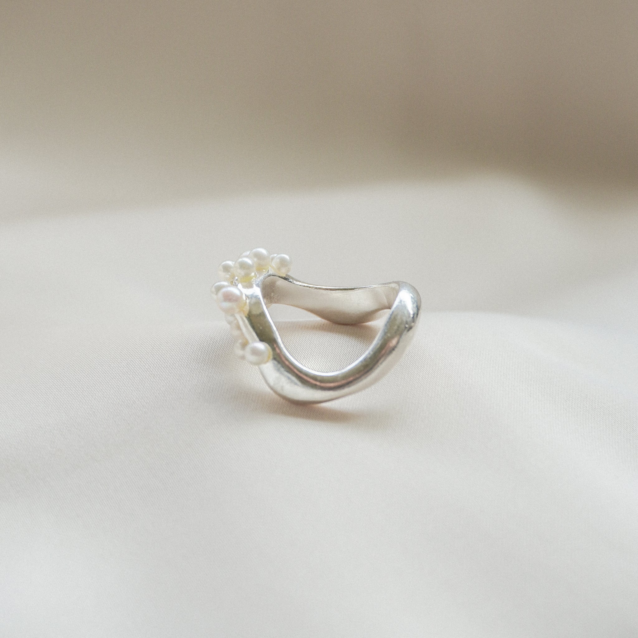 WAVE CLUSTER SILVER RING