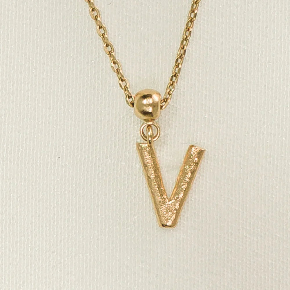 LETTER PENDANT