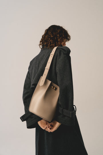 DUO BUCKET SHOULDER BAG