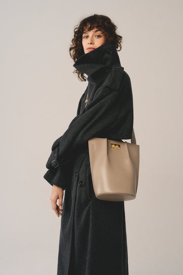 DUO BUCKET SHOULDER BAG