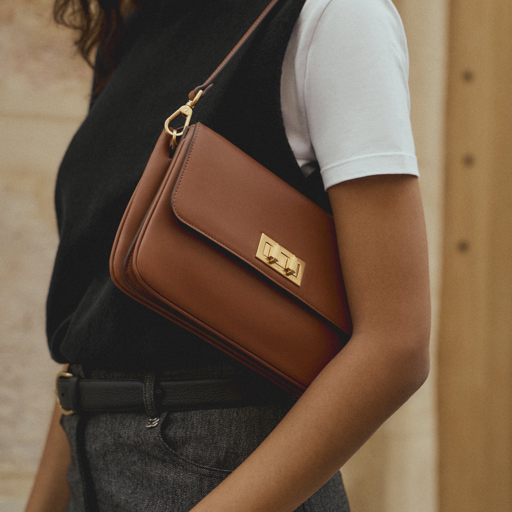 DUO SHOULDER BAG