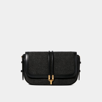 GIANNI BAGUETTE SHOULDER BAG